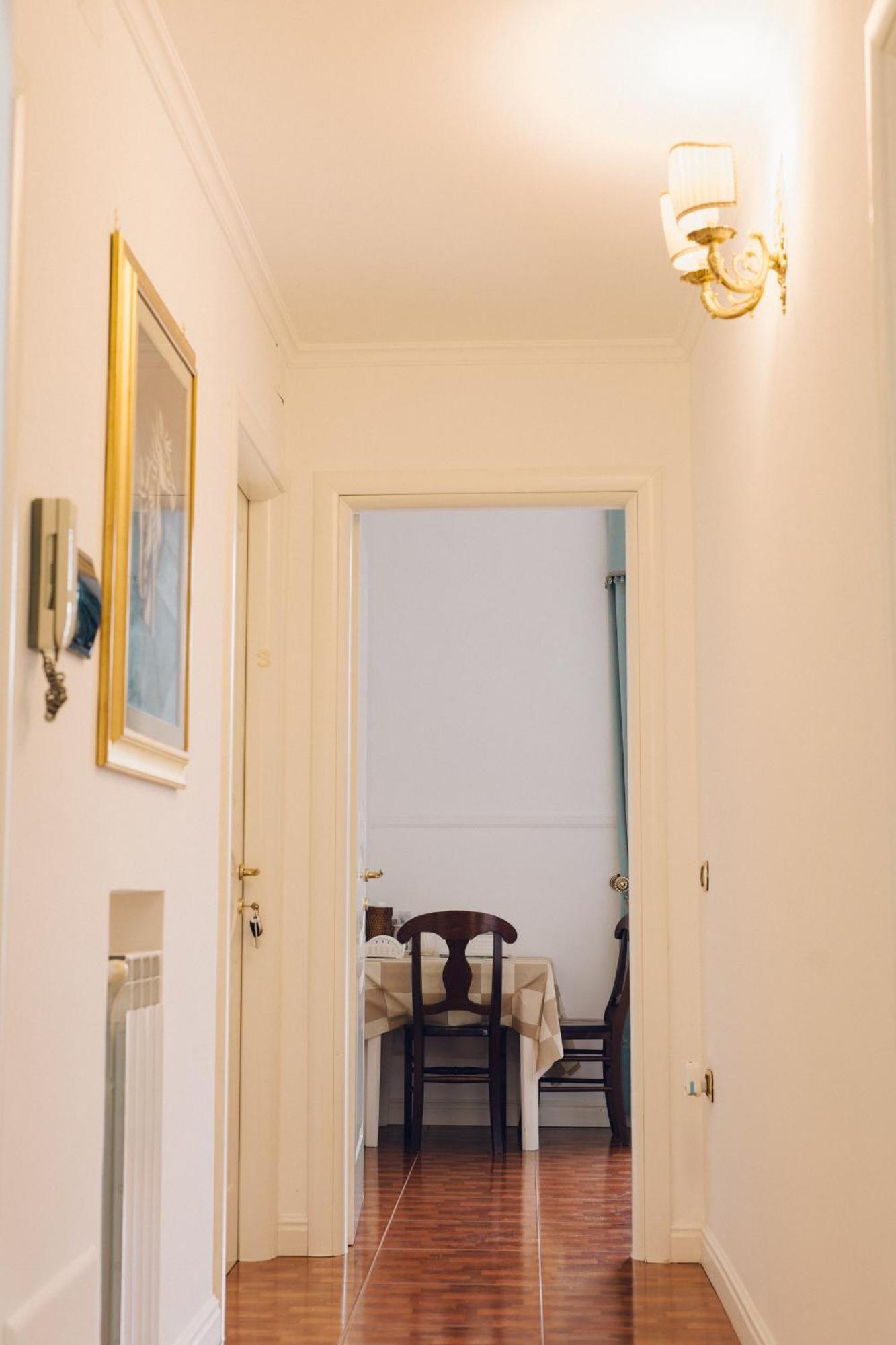 Hotel La Famiglia Pollena Trocchia Zewnętrze zdjęcie
